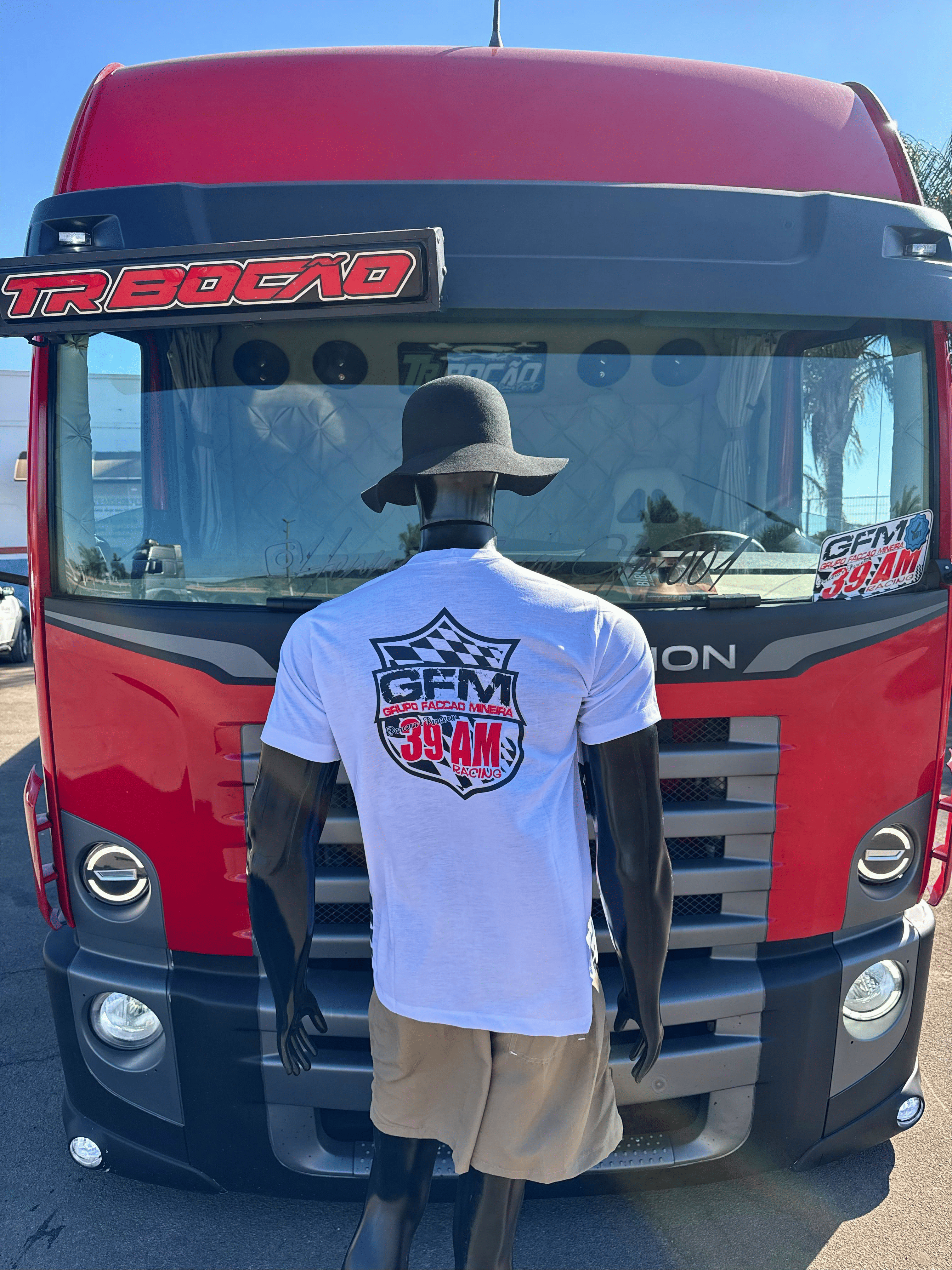 Camiseta Bandeira GFM Vermelha/branco