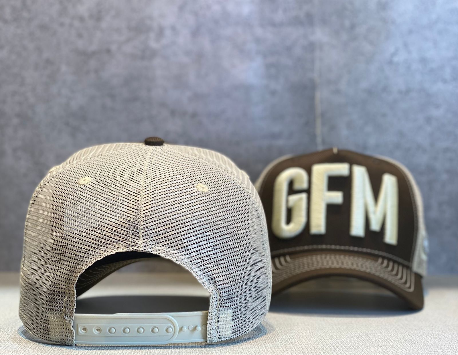 Boné de Telinha GFM Alto Relevo Marrom