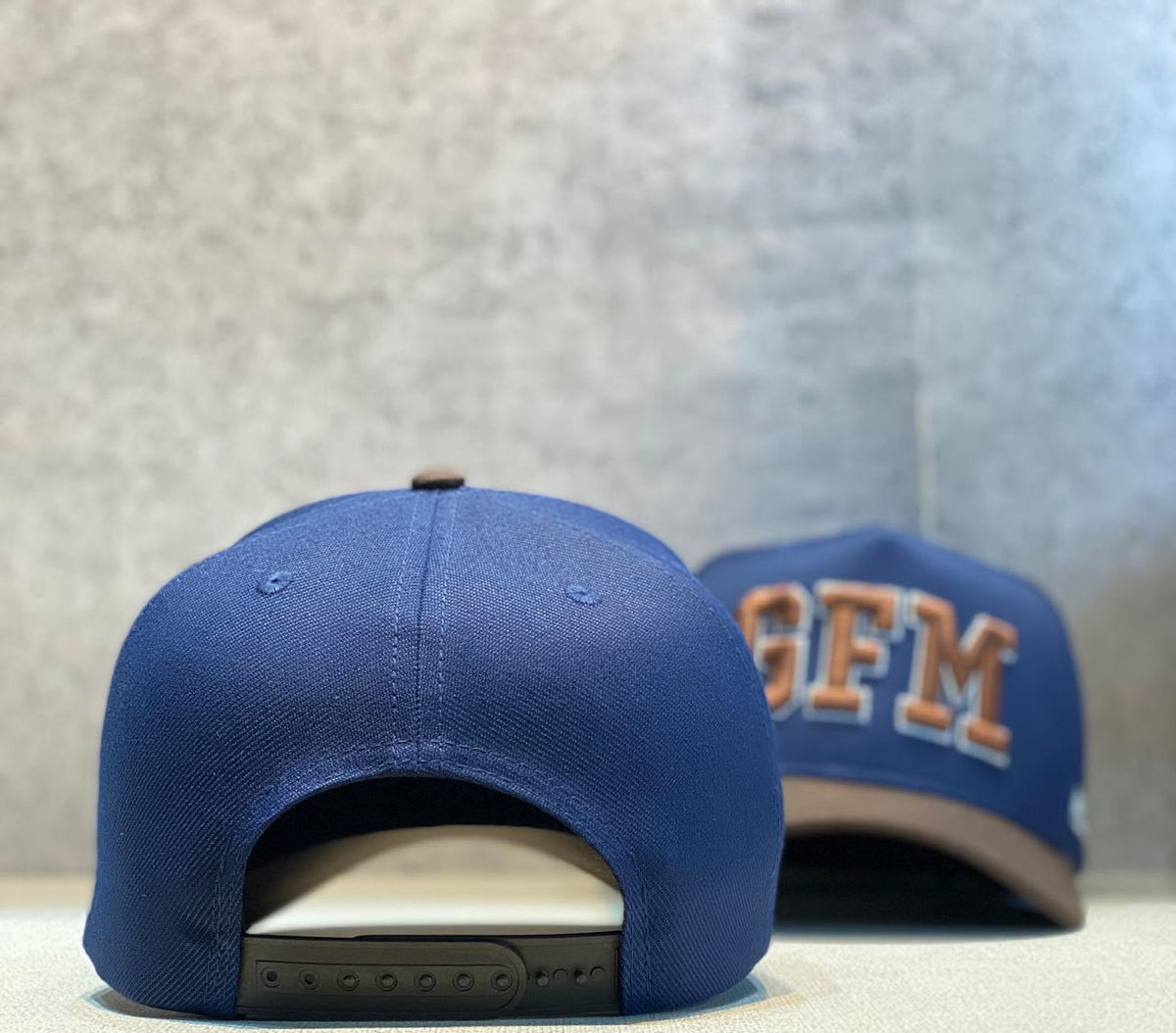 Boné Premium GFM 2 Azul Marinho e Marrom (Edição Limitada)