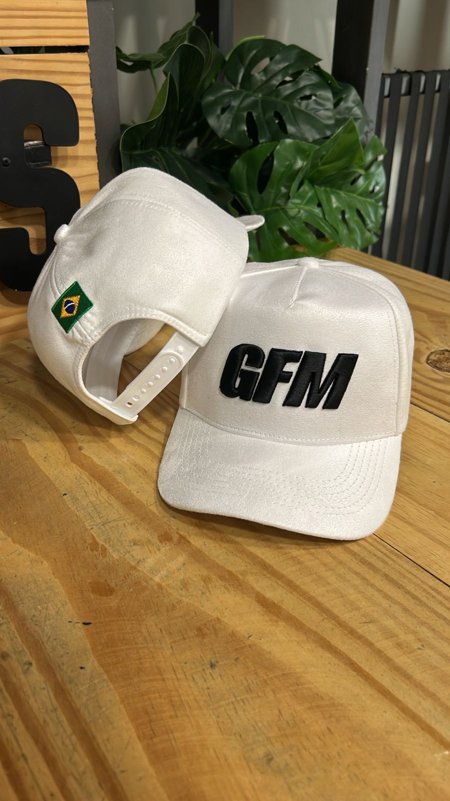 Boné GFM Branco Bandeirinha